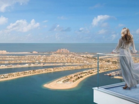 Blick auf Palmeninsel Palm Jumeirah von Beach Isle Emaar Beachfront Dubai