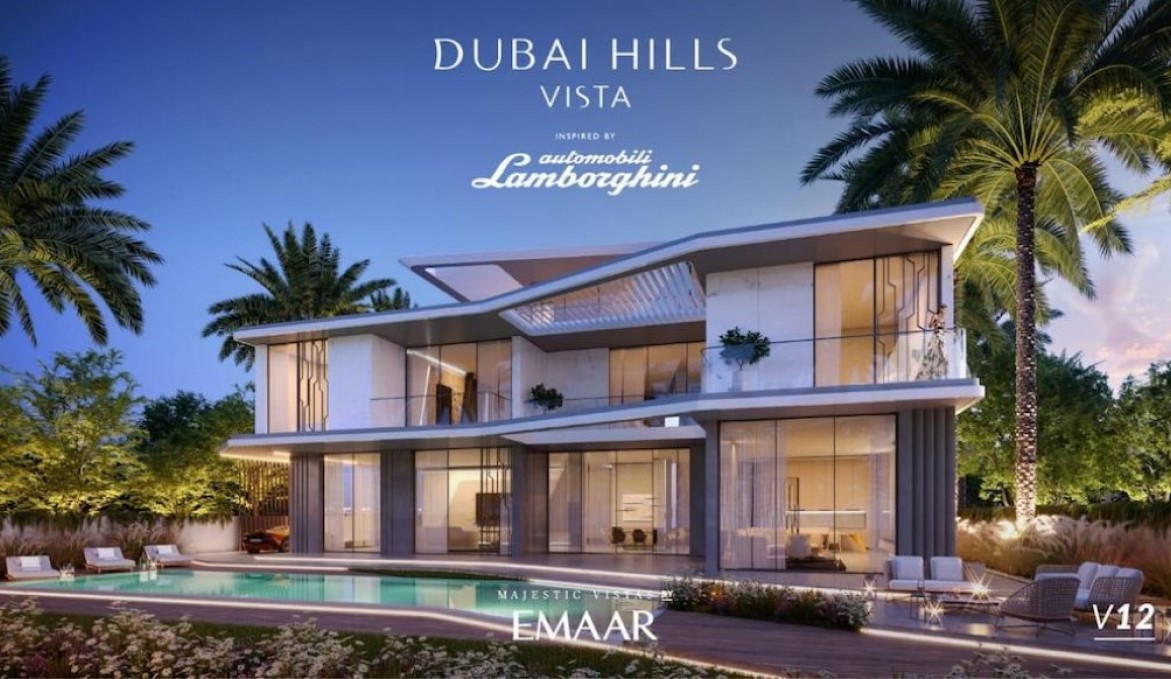 Aussenansicht mit Pool und Garten V12 Lamborghini Villa Dubai Hills Emaar