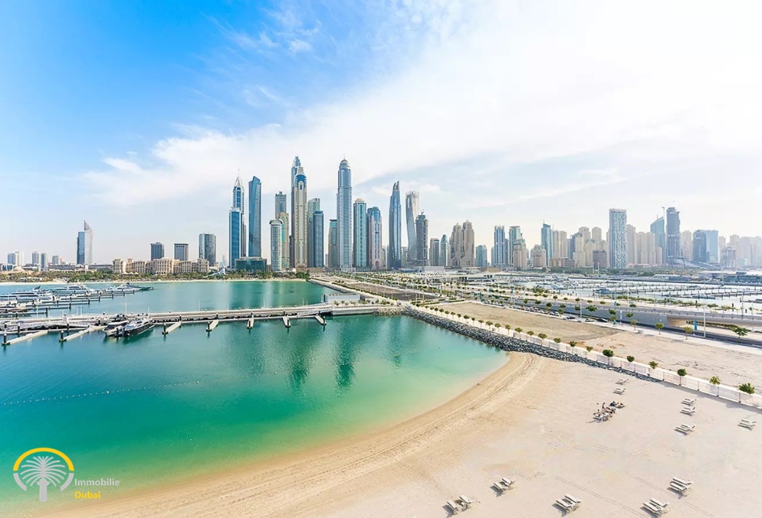 Sunrise Bay Emaar Beachfront Dubai Privat Strand